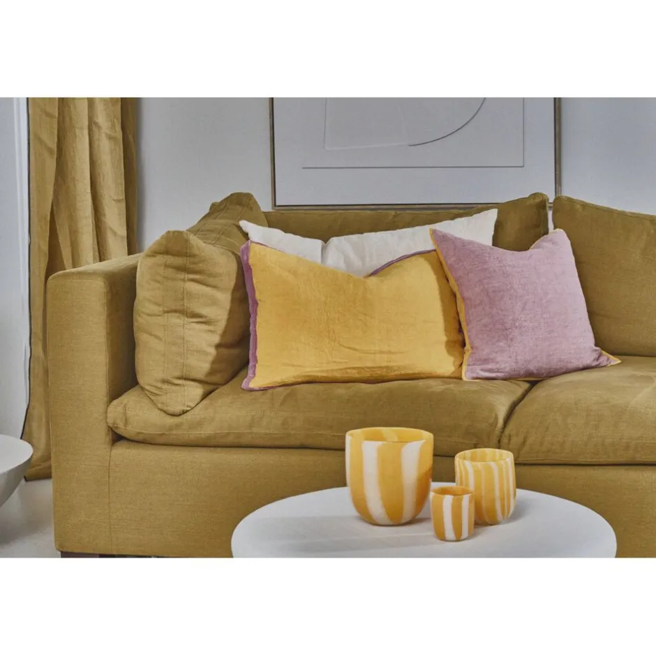 Pomax Coussins-ALPHA BORDERS - coussin - lin / velours - L 60 x W 40 cm - moutarde