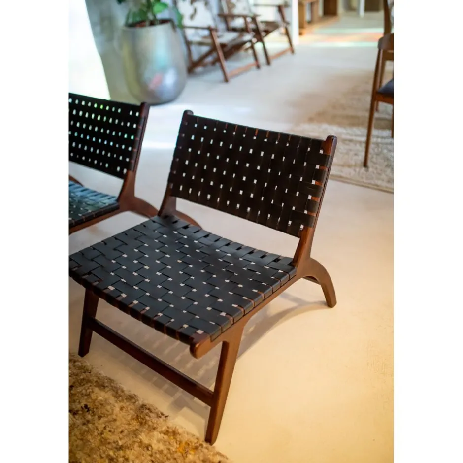 Pomax Canapés-AOSTA - chaise relax - cuir de buffle / bois d'acacia - L 65 x W 76 x H 70 cm - noir