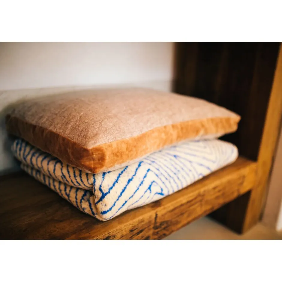 Pomax Plaids-CORFINO - couverture - coton / acrylique - L 200 x W 150 cm - bleu