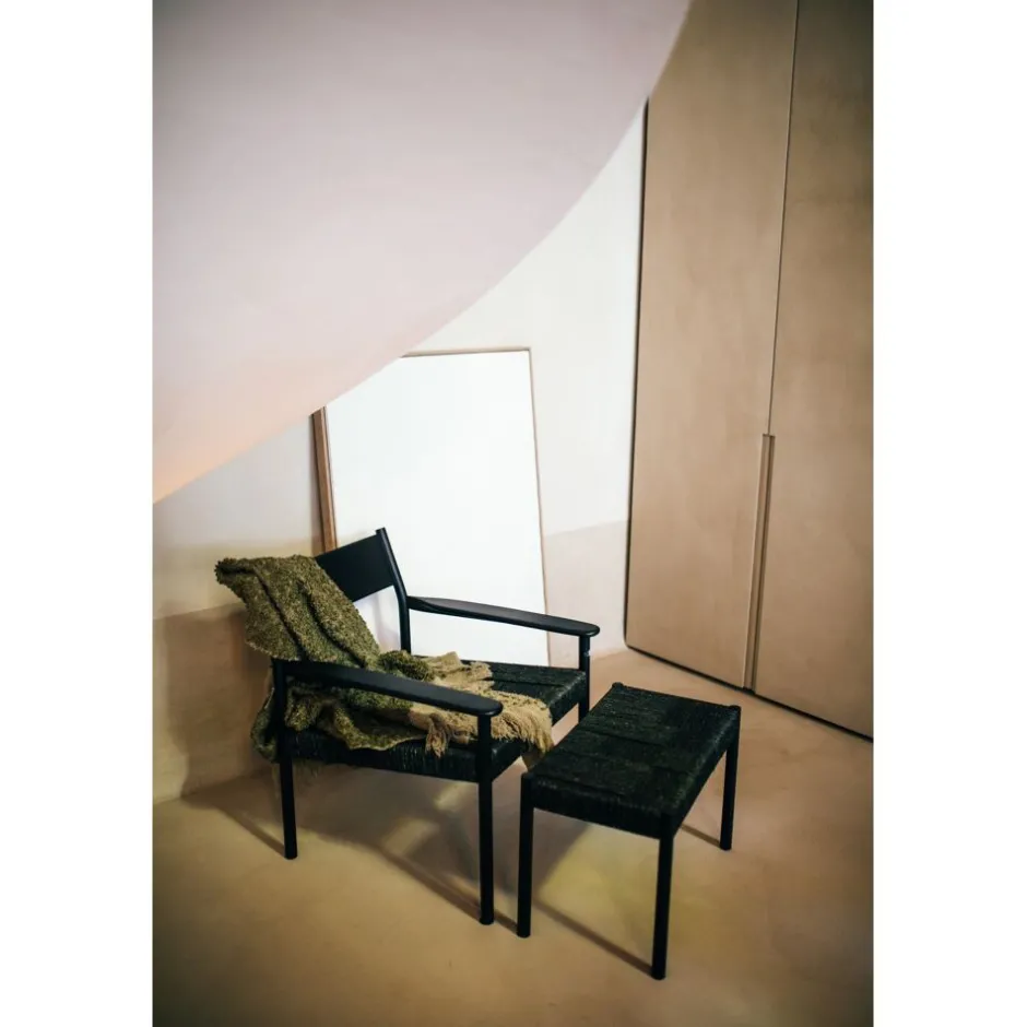 Pomax Bancs-CULLINAN - repos-pieds - bois de mangier / jonc de mer - L 60 x W 35 x H 40 cm - noir