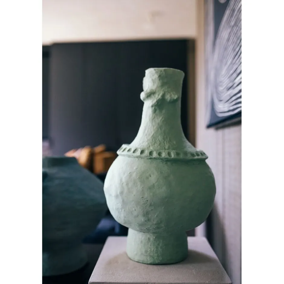 Pomax Objets De Décoration-MOMO - objet déco - papier mâché - DIA 30 x H 52,5 cm - vert pâle