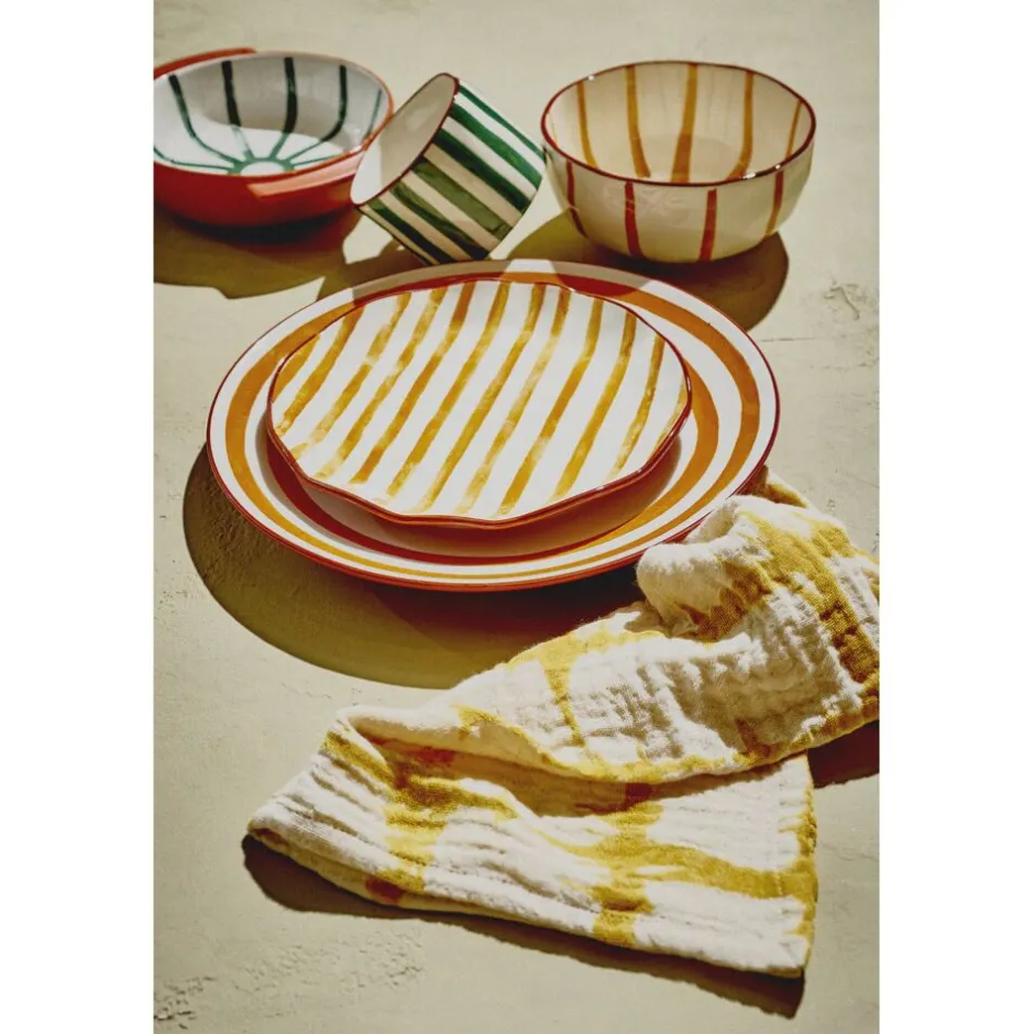 Pomax Vaisselle-MYKONOS - assiette plate - porcelaine - DIA 27 x H 2,5 cm - jaune